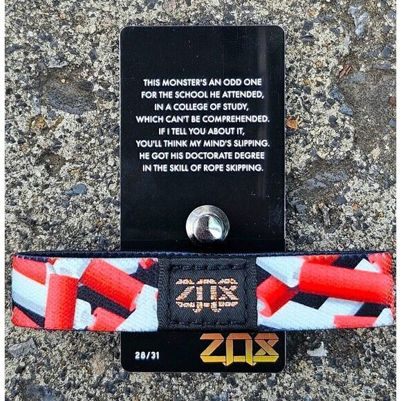ZOX "DR. GRILLZ" #338 of 500 Made Halloween monster month pin & Rare wristband - Picture 6 of 6